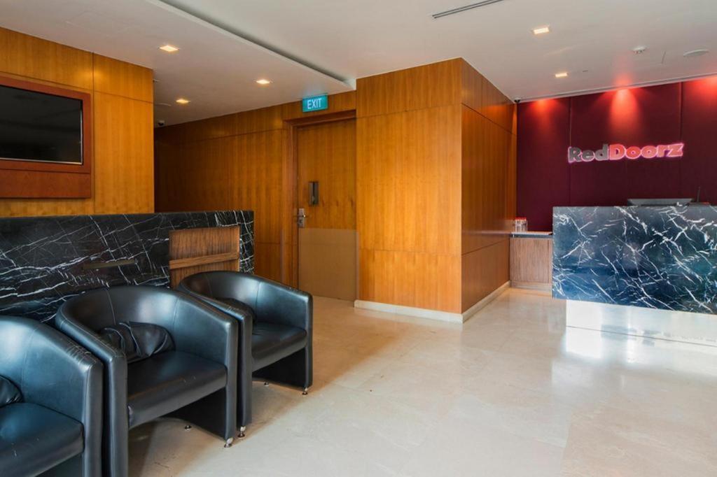 فندق Reddoorz Premium @ Balestier سنغافورة المظهر الخارجي الصورة