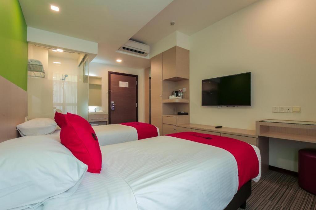 فندق Reddoorz Premium @ Balestier سنغافورة المظهر الخارجي الصورة