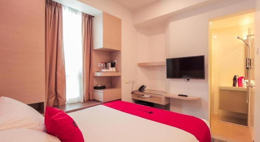 فندق Reddoorz Premium @ Balestier سنغافورة المظهر الخارجي الصورة