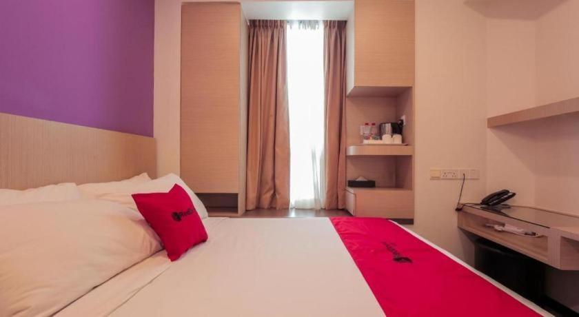 فندق Reddoorz Premium @ Balestier سنغافورة المظهر الخارجي الصورة