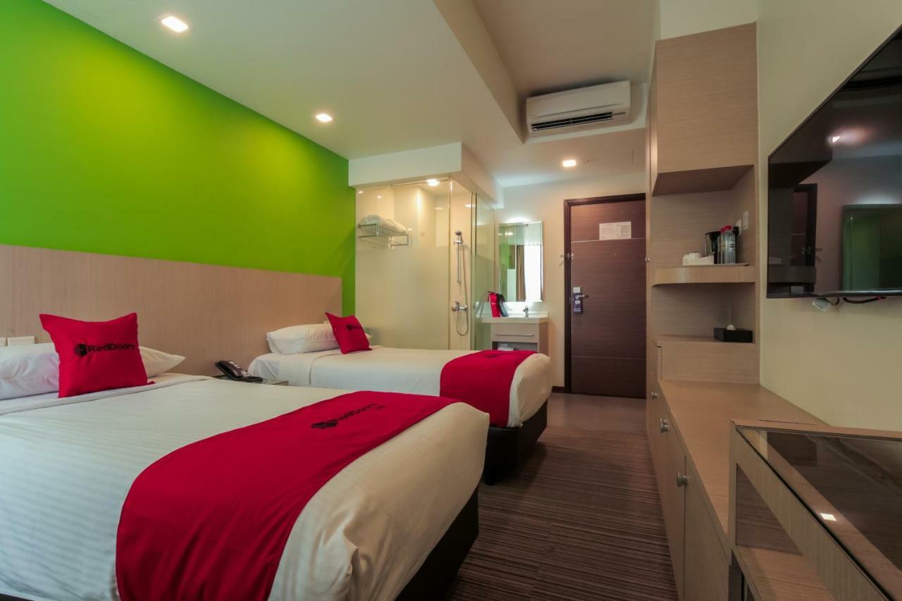 فندق Reddoorz Premium @ Balestier سنغافورة الغرفة الصورة
