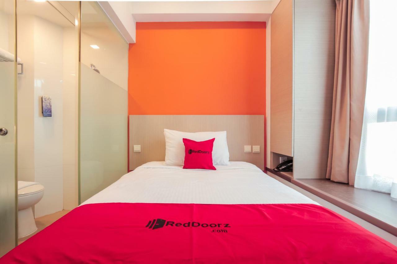فندق Reddoorz Premium @ Balestier سنغافورة الغرفة الصورة